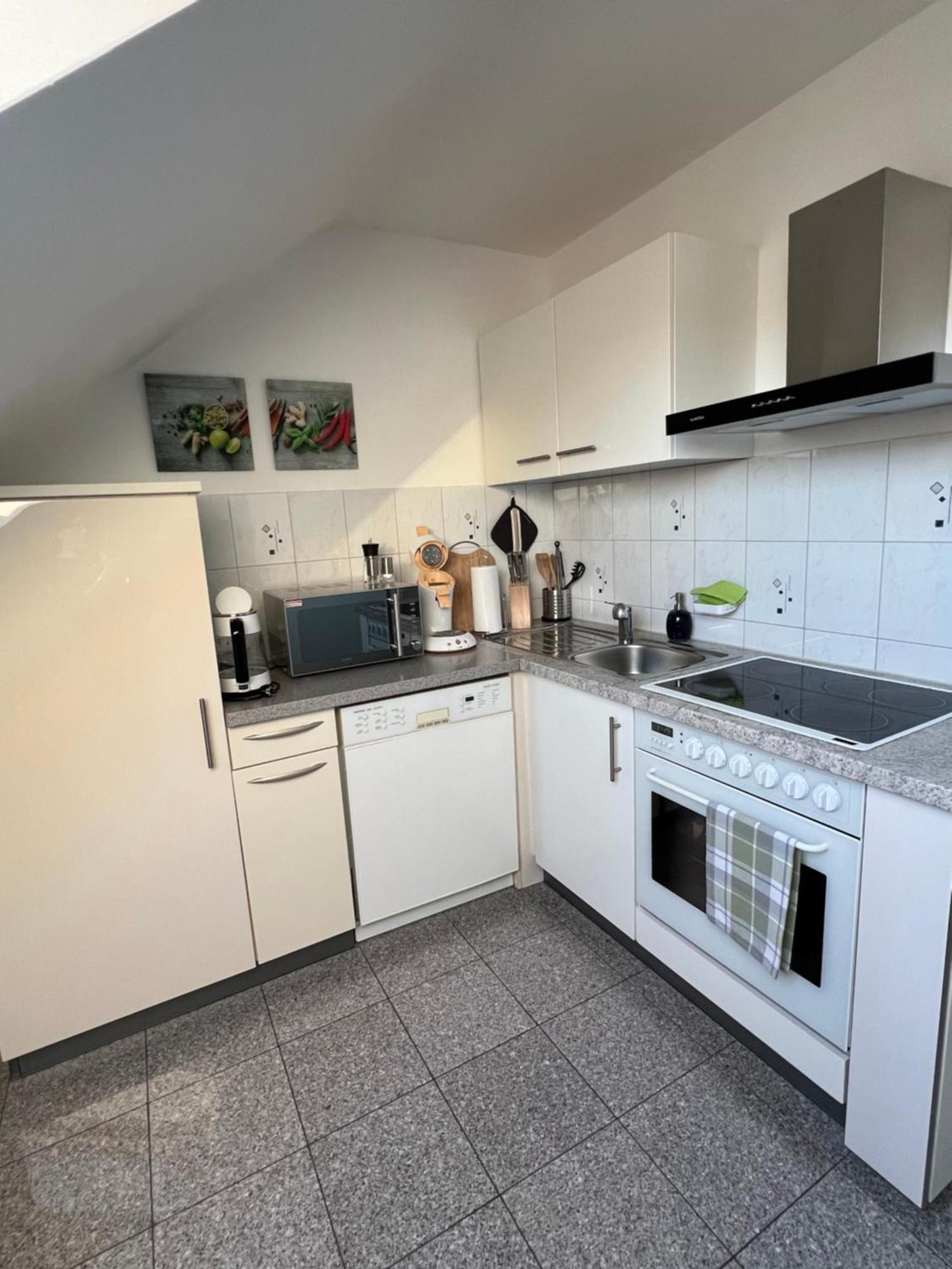 Ferienwohnung Zentral In Loerrach - Konus Gaestekarte Inklusive Eksteriør bilde